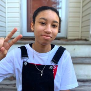 Meet your Posher, Keva